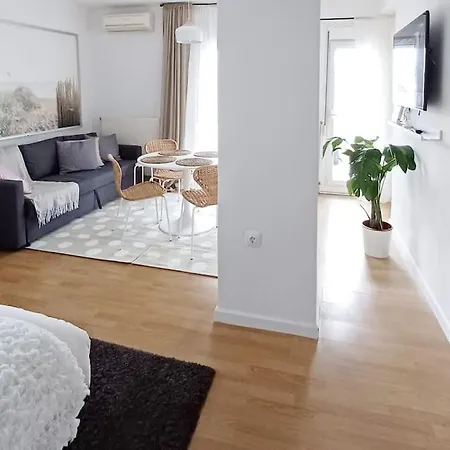 Shiny And Relaxing 5th Floor