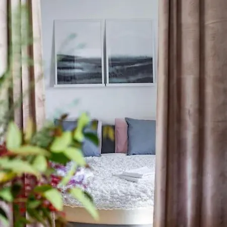 Shiny And Relaxing 5th Floor