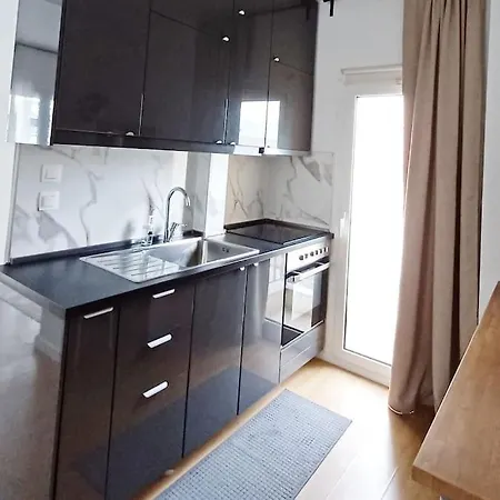 Shiny And Relaxing 5th Floor شقة سالونيك